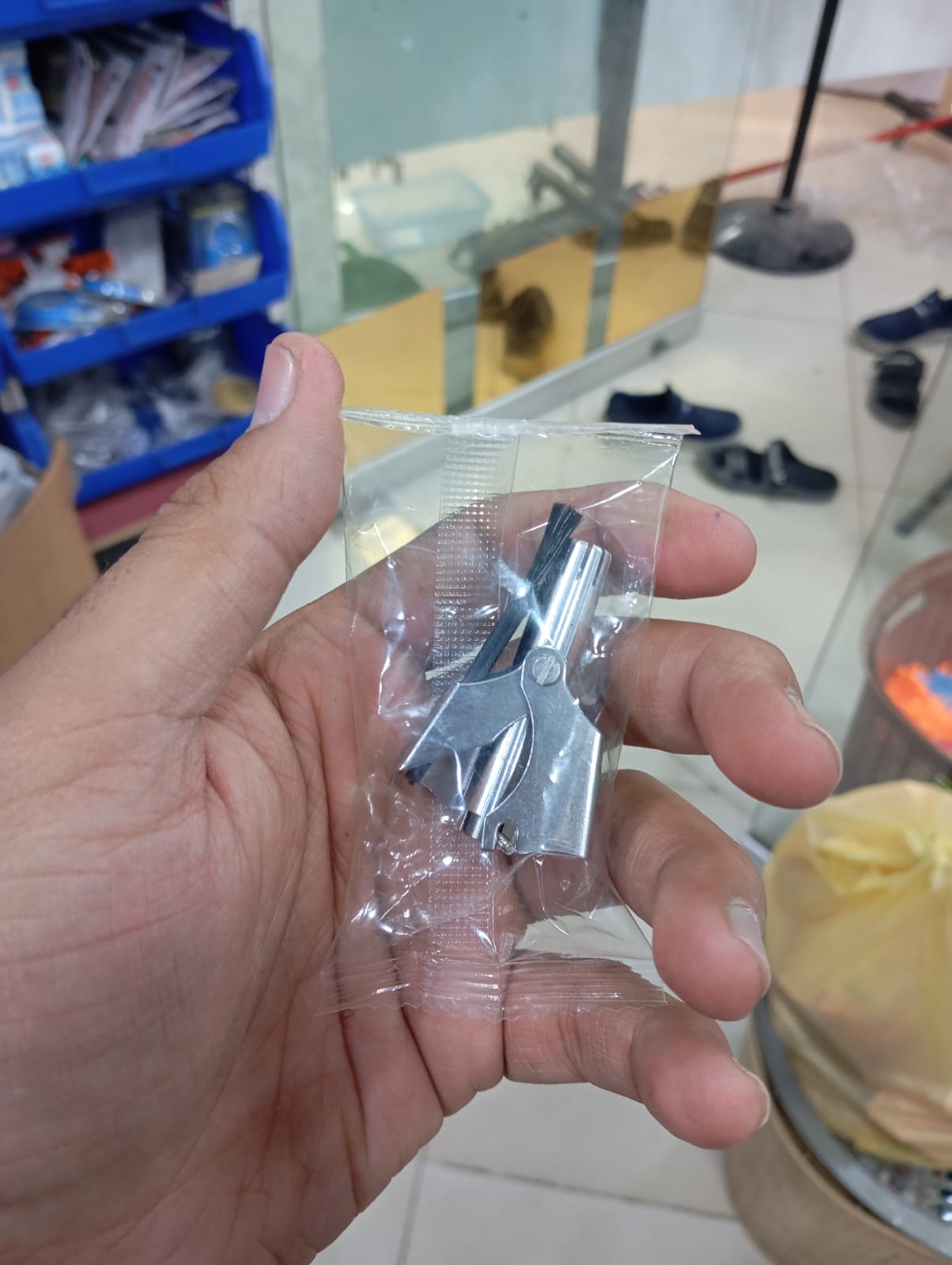 Stainless Steel Manual Nose Trimmer Shaving Nose Ear Hair Face Care Man Washable